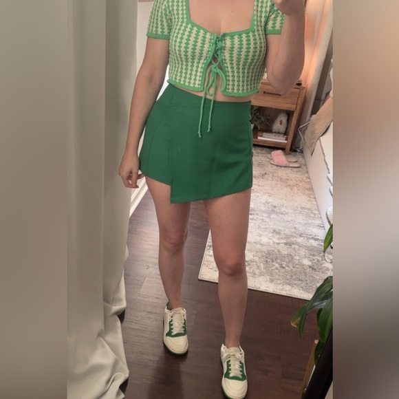 St Patrick’s / Mardi Gras Green Women's Skort - Picture 7 of 9